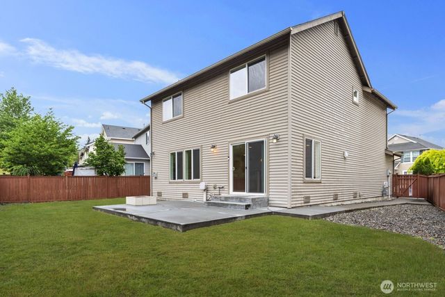 207 Edmonds Place NE, Renton, WA 98056
