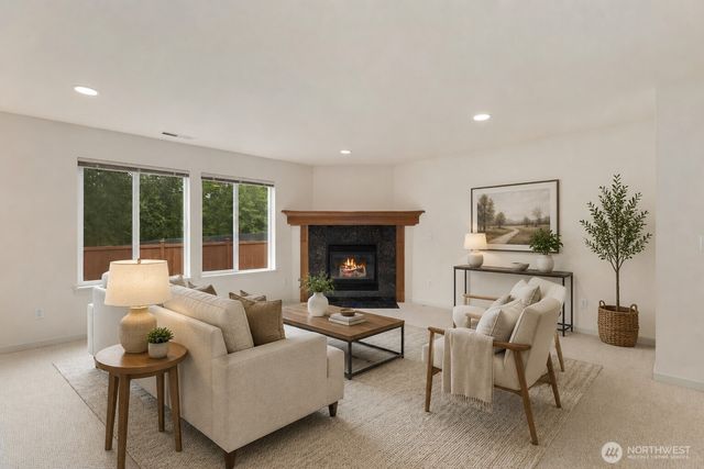 207 Edmonds Place NE, Renton, WA 98056