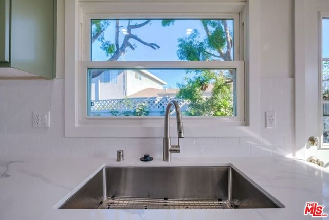 8358 Kittyhawk Avenue, Los Angeles, CA 90045