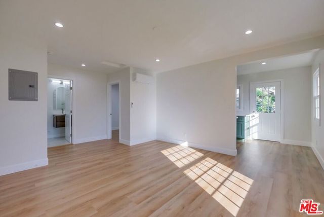 8358 Kittyhawk Avenue, Los Angeles, CA 90045