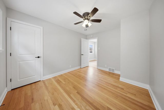 6022 W 64th Street, Chicago, IL 60638