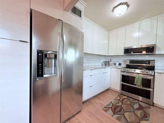 4460 IRONWOOD CIRCLE 304A, Bradenton, FL 34209