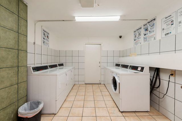 850 E Old Willow Road 108, Prospect Heights, IL 60070