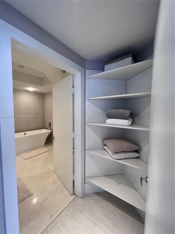 17301 Biscayne Boulevard 1402, North Miami Beach, FL 33160