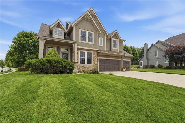9611 N Ditzler Court, Kansas City, MO 64157