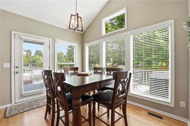 9611 N Ditzler Court, Kansas City, MO 64157