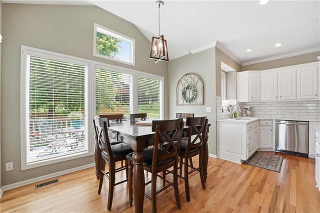 9611 N Ditzler Court, Kansas City, MO 64157