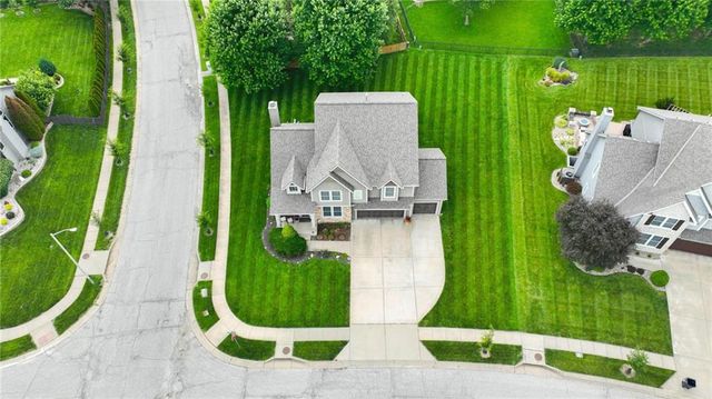 9611 N Ditzler Court, Kansas City, MO 64157