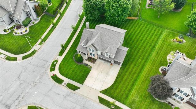 9611 N Ditzler Court, Kansas City, MO 64157