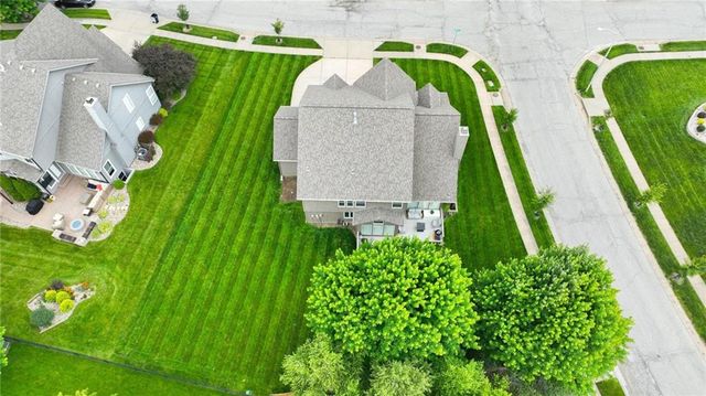 9611 N Ditzler Court, Kansas City, MO 64157