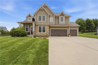 9611 N Ditzler Court, Kansas City, MO 64157