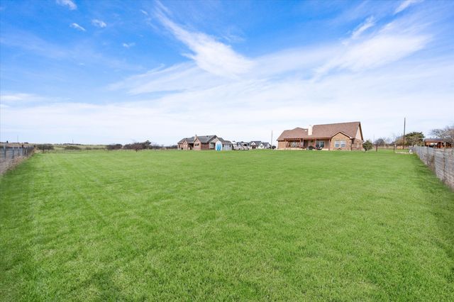 12549 County Road 1002, Godley, TX 76044