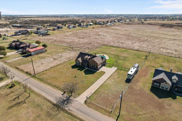12549 County Road 1002, Godley, TX 76044