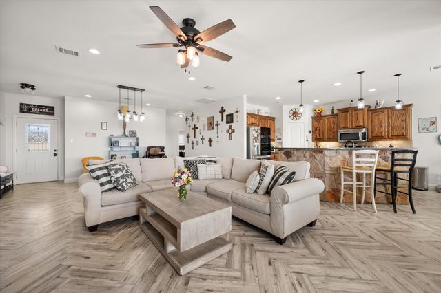 12549 County Road 1002, Godley, TX 76044