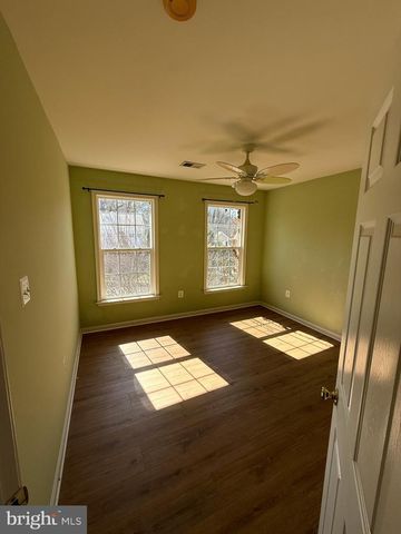 173 AUTUMN WIND CT, Warrenton, VA 20186