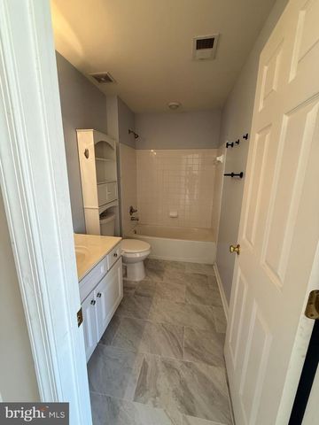 173 AUTUMN WIND CT, Warrenton, VA 20186