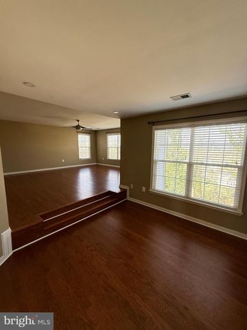 173 AUTUMN WIND CT, Warrenton, VA 20186