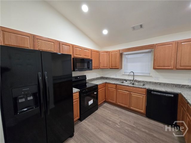 77 Tiller Way, Port Wentworth, GA 31407