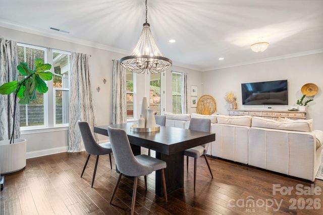209 Country Lake Drive, Mooresville, NC 28115