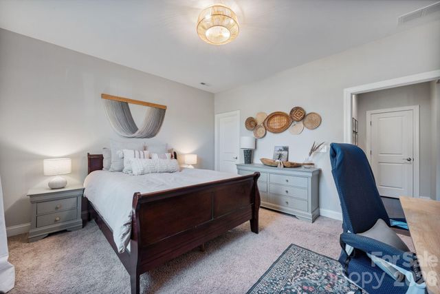 209 Country Lake Drive, Mooresville, NC 28115