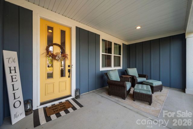 209 Country Lake Drive, Mooresville, NC 28115