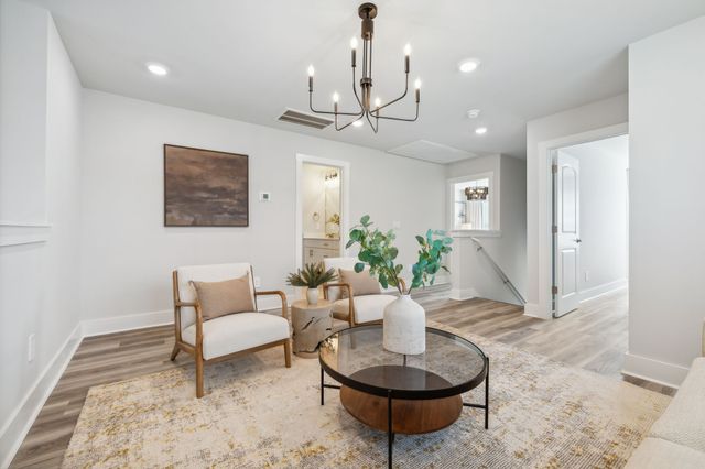 672 Tulip Springs Ct, Hermitage, TN 37076