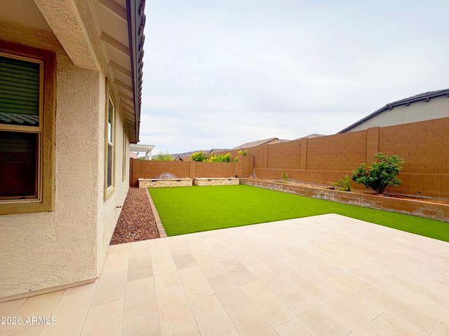 1533 W CARMEN Street, Phoenix, AZ 85041