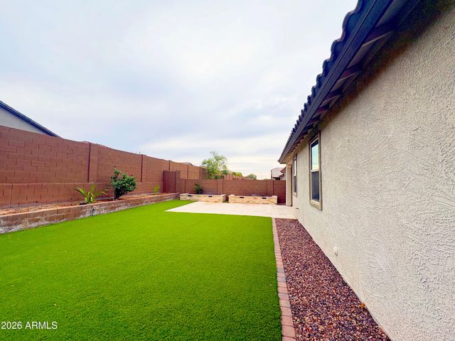 1533 W CARMEN Street, Phoenix, AZ 85041