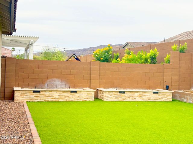1533 W CARMEN Street, Phoenix, AZ 85041