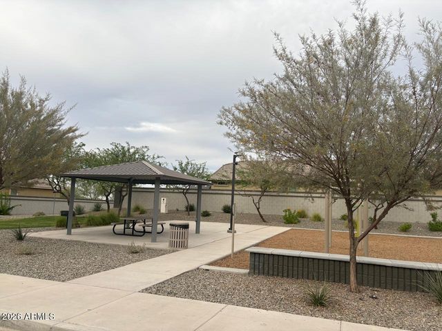 1533 W CARMEN Street, Phoenix, AZ 85041
