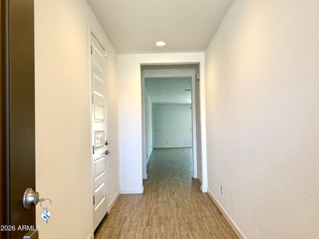 1533 W CARMEN Street, Phoenix, AZ 85041