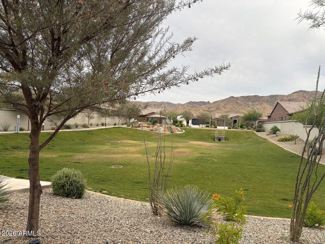 1533 W CARMEN Street, Phoenix, AZ 85041