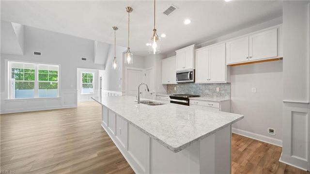 4728 Mahogany RN, Chesapeake, VA 23321