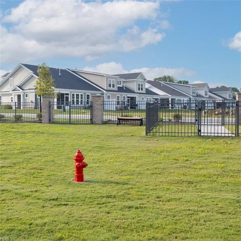 4728 Mahogany RN, Chesapeake, VA 23321