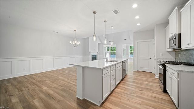 4728 Mahogany RN, Chesapeake, VA 23321