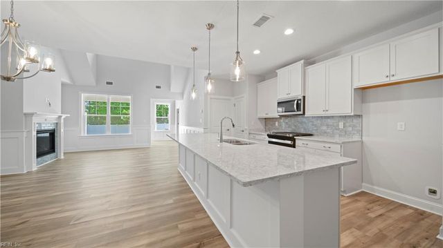 4728 Mahogany RN, Chesapeake, VA 23321