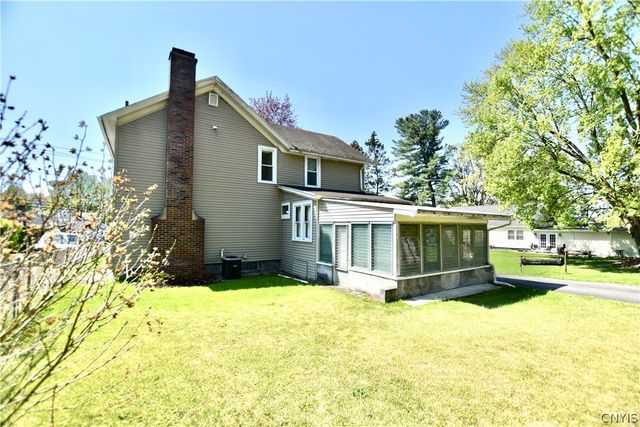 30 West Oneida Street, Lysander, NY 13027