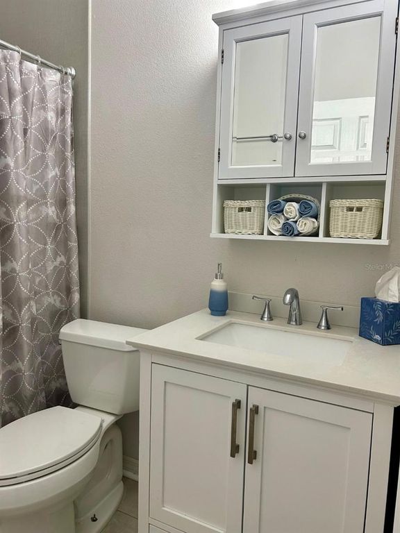 Image 24 of property listing at 801 SANDPIPER AVENUE, New Smyrna Beach, FL 32169