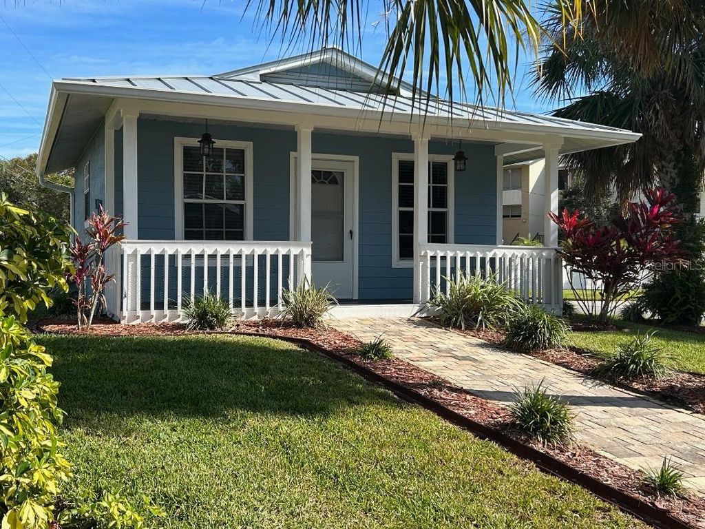 Image 28 of property listing at 801 SANDPIPER AVENUE, New Smyrna Beach, FL 32169