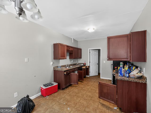 5014 Pioneer Parkway, Mcdonough, GA 30253