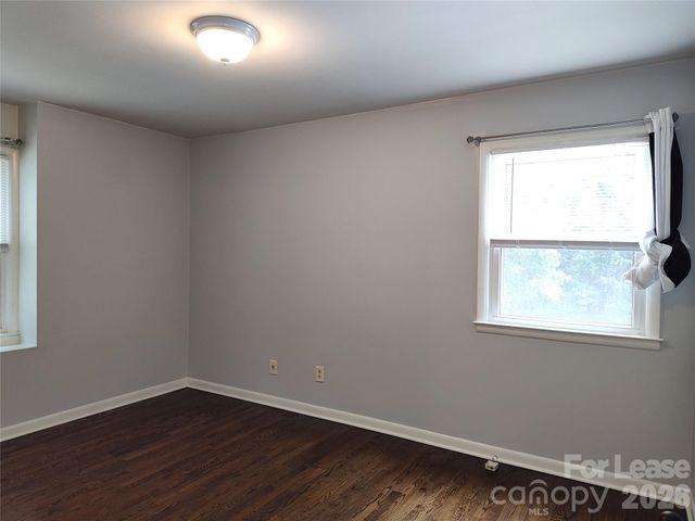5812 Donegal Drive, Charlotte, NC 28212