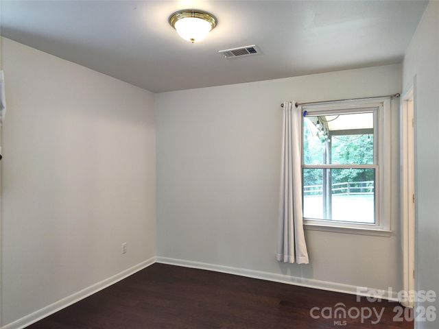 5812 Donegal Drive, Charlotte, NC 28212