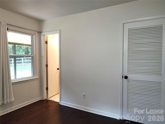 5812 Donegal Drive, Charlotte, NC 28212
