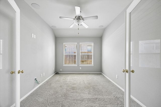 3738 Amoroso Drive, Iowa Colony, TX 77583