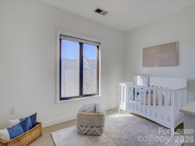 636 Garden District Drive, Charlotte, NC 28202