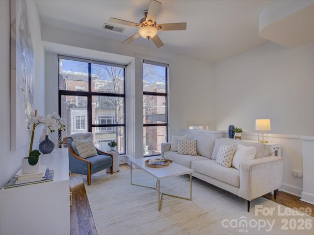 636 Garden District Drive, Charlotte, NC 28202