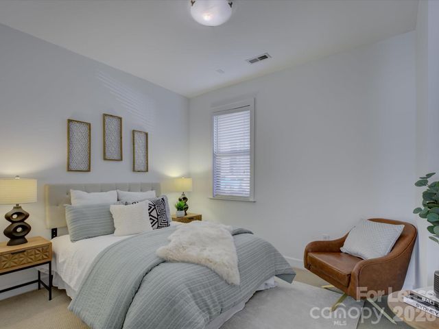 636 Garden District Drive, Charlotte, NC 28202