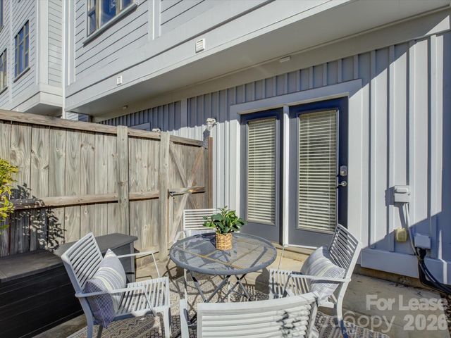 636 Garden District Drive, Charlotte, NC 28202