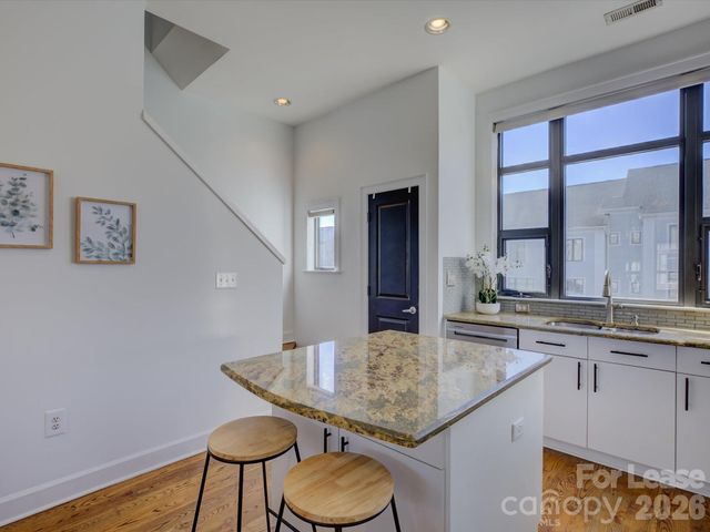 636 Garden District Drive, Charlotte, NC 28202