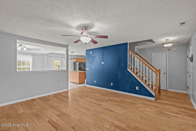 202 Wiltshire Court, Jacksonville, NC 28546